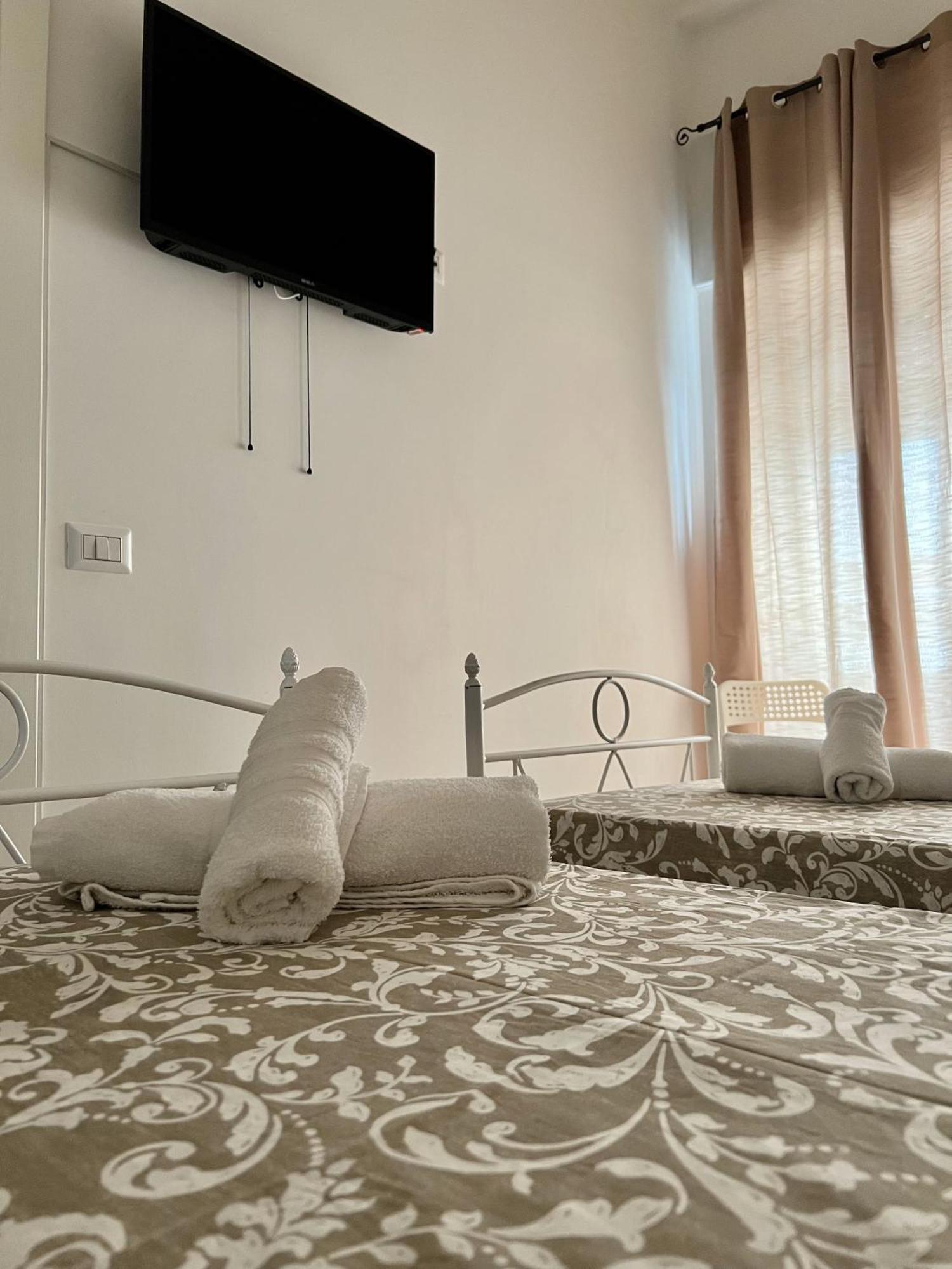 Dimora Diego Hotel Naples Exterior photo